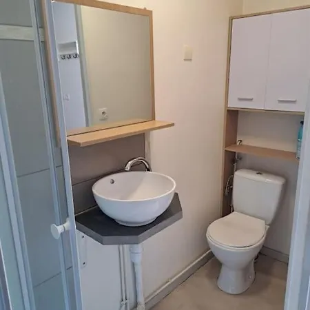 Maisonnette Centre Savine Апартаменты